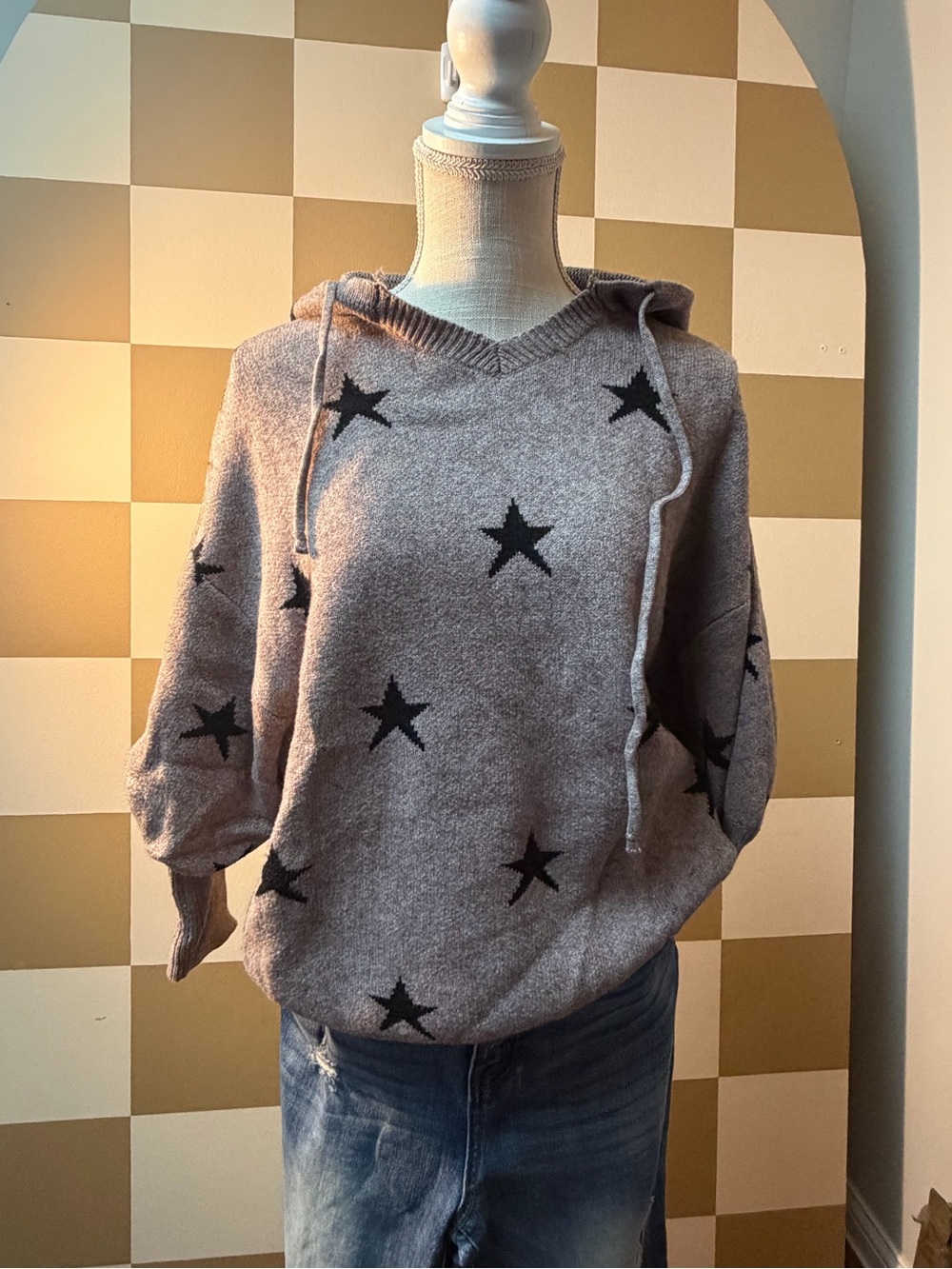 Women's Taupe Star Hooded Sweater - Casual Knit Pullover